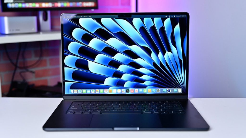 Apple MacBook Air M2 15-Inch