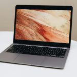 Apple MacBook Air M2 13-Inch