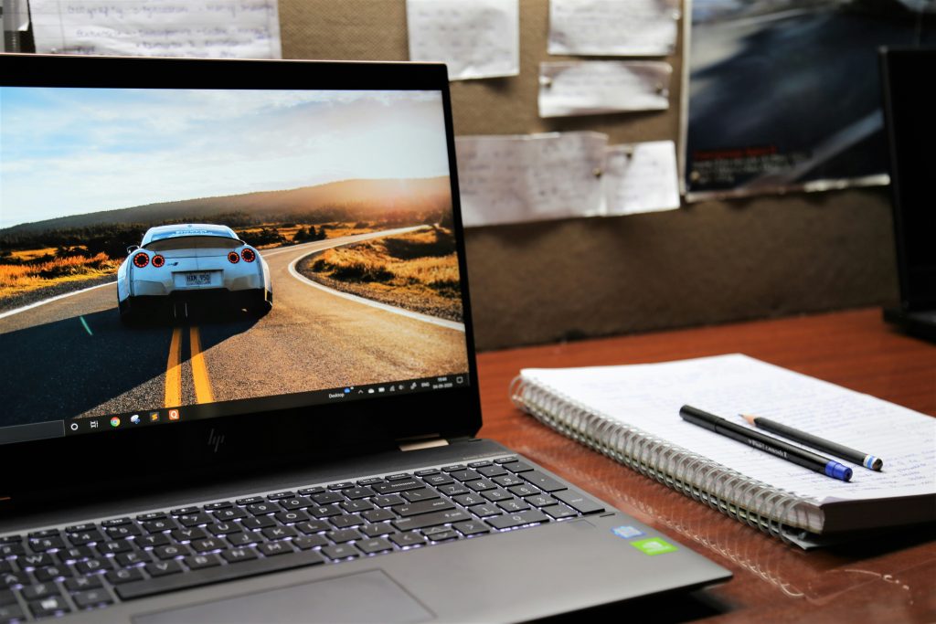 HP 17-Inch Laptop Home Hub